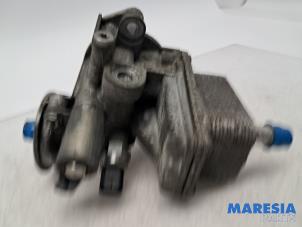 Begagnade Oljefilterhus Peugeot Expert (V1/VA/VB/VE/VF/VT/VY) 2.0 Blue HDi 120 16V Pris € 151,25 Inklusive moms erbjuds av Maresia Parts