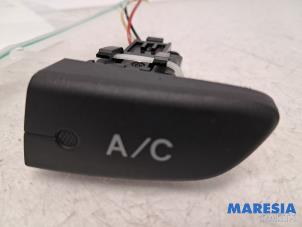 Begagnade Luftkonditionering, brytare Peugeot 107 1.0 12V Pris € 14,99 Marginaltabell erbjuds av Maresia Parts