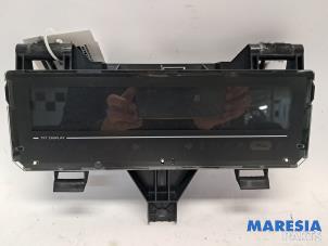 Begagnade Instrumentpanel Renault Grand Scénic III (JZ) 2.0 16V CVT Pris € 100,00 Marginaltabell erbjuds av Maresia Parts