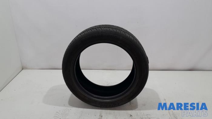 Tyre with tyre size 205/50/17 - 2055017 SUPERIA - Maresia Parts