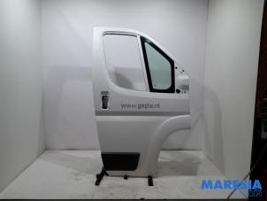 Begagnade Dörr, 2-dörrars, höger Fiat Ducato (250) 2.0 D 115 Multijet Pris € 302,50 Inklusive moms erbjuds av Maresia Parts