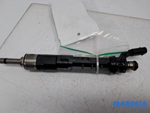 Begagnade Insprutare (bensin) Renault Scénic IV (RFAJ) 1.3 TCE 140 16V Pris € 149,99 Marginaltabell erbjuds av Maresia Parts