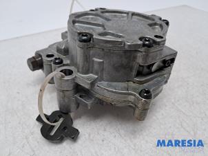 Begagnade Vakuumpump (bensin) Fiat Ducato (250) 3.0 140 Natural Power Pris € 180,29 Inklusive moms erbjuds av Maresia Parts