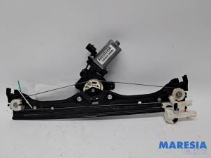 Gebruikte Ruitmechaniek 2Deurs links-voor Fiat 500 (312) Electric Prijs € 42,35 Inclusief btw aangeboden door Maresia Parts