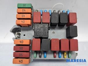 Begagnade Säkringsbox Fiat Ducato (250) 2.0 D 115 Multijet Pris € 211,75 Inklusive moms erbjuds av Maresia Parts