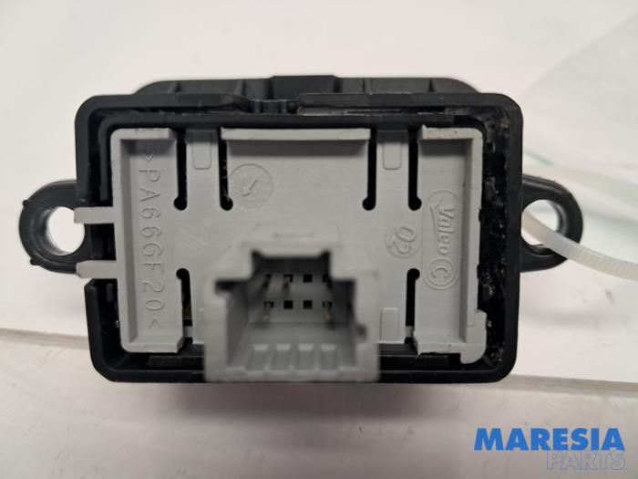 Tempomaat Bediening van een Renault Megane III Berline (BZ) 1.4 16V TCe 130 2011