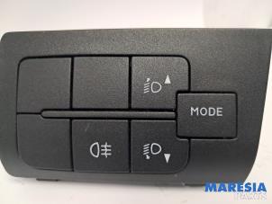 Begagnade Ljusbrytare Fiat Ducato (250) 2.3 D 130 Multijet Pris € 36,30 Inklusive moms erbjuds av Maresia Parts