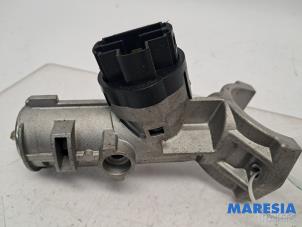 Begagnade Tändningslås + nyckel Fiat Ducato (250) 3.0 140 Natural Power Pris € 145,19 Inklusive moms erbjuds av Maresia Parts