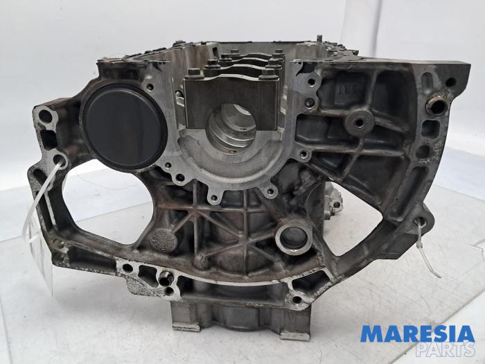 Dolny blok silnika z Citroën C4 Cactus (0B/0P) 1.2 PureTech 82 12V 2015