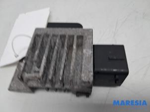 Begagnade Dator, kylning Renault Trafic (1FL/2FL/3FL/4FL) 2.0 dCi 16V 120 Pris € 60,44 Inklusive moms erbjuds av Maresia Parts