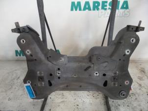 Gebruikte Subframe Renault Espace (JK) 2.0 Turbo 16V Grand Espace Prijs € 59,99 Margeregeling aangeboden door Maresia Parts