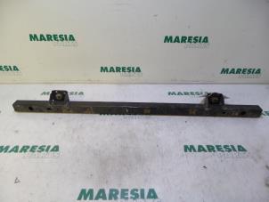 Begagnade Kylarstag Fiat Doblo (263) 1.3 D Multijet Euro 4 Pris € 42,35 Inklusive moms erbjuds av Maresia Parts