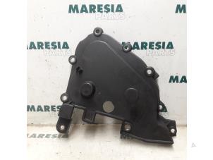 Begagnade Kamremsskydd Renault Espace (JK) 2.2 dCi 16V Pris € 20,00 Marginaltabell erbjuds av Maresia Parts