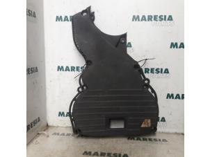 Gebruikte Distributiedeksel Fiat Marea (185AX) 1.6 SX,ELX 16V Prijs € 15,00 Margeregeling aangeboden door Maresia Parts
