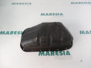 Gebruikte Carterpan Renault Clio II (BB/CB) 1.2 Prijs € 35,00 Margeregeling aangeboden door Maresia Parts