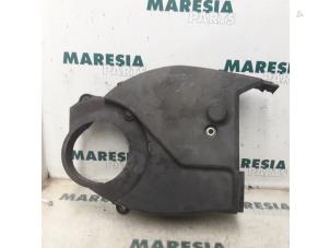 Begagnade Kamremsskydd Renault Megane Break/Grandtour (KA) 1.4 16V Pris € 15,00 Marginaltabell erbjuds av Maresia Parts