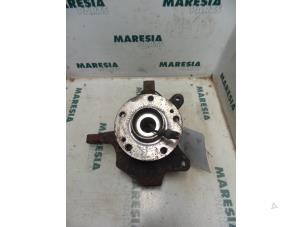 Begagnade Spindel, höger fram Renault Laguna II (BG) 1.9 dCi 120 Pris € 40,00 Marginaltabell erbjuds av Maresia Parts