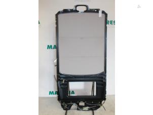 Begagnade Skjutbart tak Peugeot 307 SW (3H) 1.6 16V Pris € 157,50 Marginaltabell erbjuds av Maresia Parts