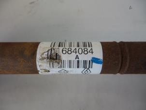 Gebruikte Aandrijfas links-voor Renault Twingo II (CN) 1.2 16V Prijs € 65,00 Margeregeling aangeboden door Maresia Parts