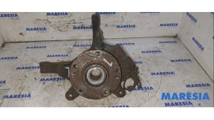 Begagnade Spindel, vänster fram Renault Laguna II Grandtour (KG) 1.8 16V Pris € 40,00 Marginaltabell erbjuds av Maresia Parts