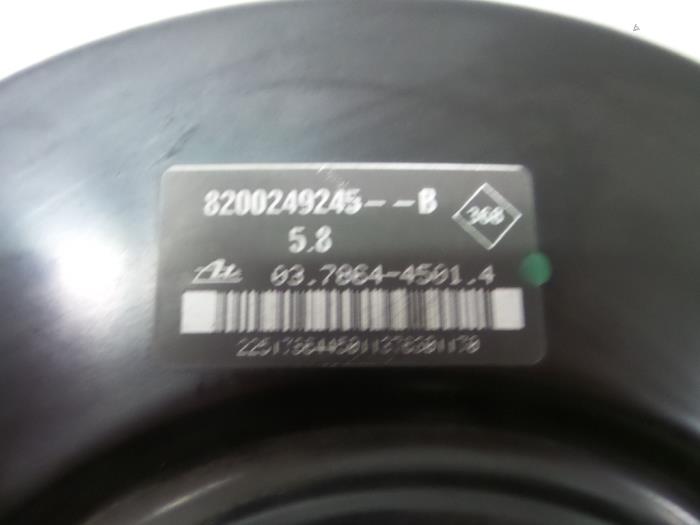 Bromsservo från en Renault Clio III (BR/CR) 1.5 dCi 70 2006