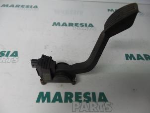 Begagnade Gaspedalsensor Fiat Punto II (188) 1.2 16V Pris € 20,00 Marginaltabell erbjuds av Maresia Parts