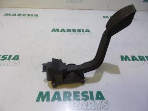 Begagnade Gaspedalsensor Fiat Punto II (188) 1.2 16V 3-Drs. Pris € 20,00 Marginaltabell erbjuds av Maresia Parts