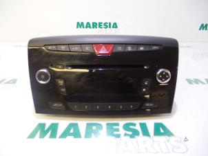 Gebruikte Radio CD Speler Lancia Ypsilon (312) 0.9 TwinAir 85 Prijs € 183,75 Margeregeling aangeboden door Maresia Parts