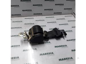 Używane Pas bezpieczenstwa prawy przód Renault Megane II Grandtour (KM) 1.5 dCi 105 Cena € 25,00 Procedura marży oferowane przez Maresia Parts