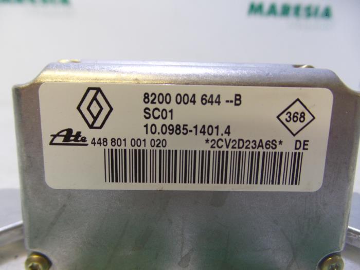 Esp computer van een Renault Vel Satis (BJ) 3.5 V6 24V Autom. 2002