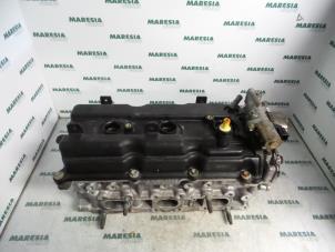 Gebruikte Cilinderkop Renault Vel Satis (BJ) 3.5 V6 24V Autom. Prijs € 262,50 Margeregeling aangeboden door Maresia Parts