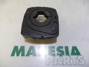 Gebruikte Gier sensor Renault Espace (JK) 2.0 16V Turbo Prijs € 50,00 Margeregeling aangeboden door Maresia Parts