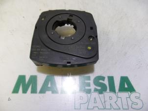 Gebruikte Gier sensor Renault Vel Satis (BJ) 2.0 16V Turbo Prijs € 50,00 Margeregeling aangeboden door Maresia Parts