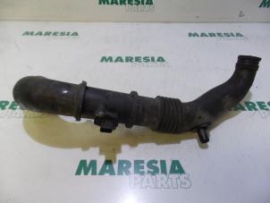 Gebruikte Luchthoeveelheidsmeter Citroen Jumper (U9) 2.2 HDi 100 Prijs € 50,00 Margeregeling aangeboden door Maresia Parts