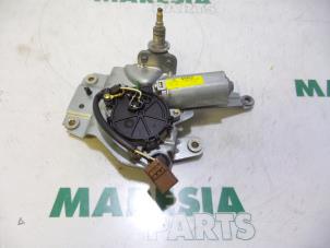 Gebruikte Ruitenwissermotor achter Peugeot Partner Combispace 1.4 Prijs € 35,00 Margeregeling aangeboden door Maresia Parts