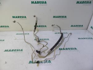 Gebruikte Airco Leiding Renault Clio III (BR/CR) 1.4 16V Prijs € 105,00 Margeregeling aangeboden door Maresia Parts