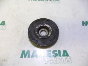 Gebruikte Krukas Poelie Peugeot 407 (6D) 1.6 HDi 16V Prijs € 25,00 Margeregeling aangeboden door Maresia Parts