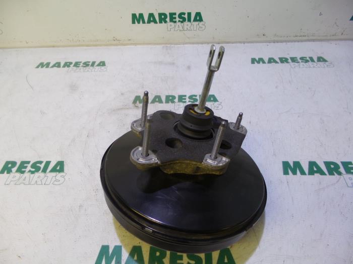 Bromsservo från en Renault Modus/Grand Modus (JP) 1.2 16V 2006