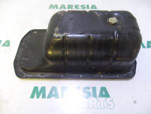 Gebruikte Carterpan Peugeot 206 (2A/C/H/J/S) 1.4 HDi Prijs € 29,99 Margeregeling aangeboden door Maresia Parts