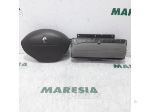 Begagnade Airbagset + modul Renault Scénic I (JA) 2.0 16V Pris € 50,00 Marginaltabell erbjuds av Maresia Parts