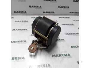 Używane Pas bezpieczenstwa prawy przód Renault Megane II (BM/CM) 1.9 dCi 120 Cena € 25,00 Procedura marży oferowane przez Maresia Parts