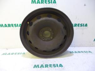 Gebruikte Velg Fiat Stilo (192A/B) 1.6 16V 3-Drs. Prijs € 17,50 Margeregeling aangeboden door Maresia Parts