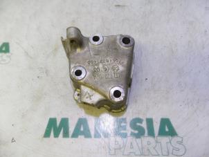 Gebruikte Motorsteun Peugeot 307 (3A/C/D) 2.0 HDi 110 FAP Prijs € 25,00 Margeregeling aangeboden door Maresia Parts