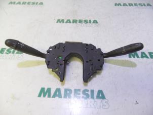 Begagnade Spak, rattstång Citroen C5 III Berline (RD) 1.6 HDiF 16V 110 Pris € 75,00 Marginaltabell erbjuds av Maresia Parts