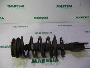 Begagnade Stötdämparstång, vänster fram Renault Espace (JK) 2.2 dCi 16V Pris € 65,00 Marginaltabell erbjuds av Maresia Parts