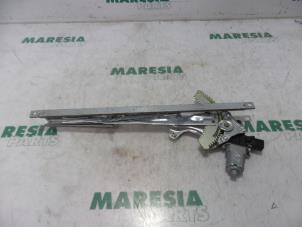 Gebruikte Raammechaniek 4Deurs links-voor Citroen C4 Aircross (BU) 1.6 HDi 16V 115 Prijs € 315,00 Margeregeling aangeboden door Maresia Parts