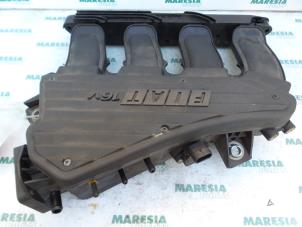 Begagnade Insugsrör Fiat Stilo (192A/B) 1.6 16V 3-Drs. Pris € 35,00 Marginaltabell erbjuds av Maresia Parts