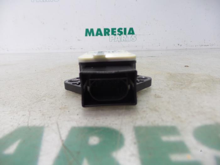 ESP-dator från en Abarth 500/595/695 1.4 T-Jet 16V 695 2016