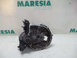 Begagnade Växellåda Peugeot 2008 (CU) 1.2 Vti 12V PureTech 82 Pris € 420,00 Marginaltabell erbjuds av Maresia Parts