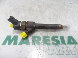 Gebruikte Verstuiver (diesel) Renault Megane II CC (EM) 1.9 dCi 120 Prijs € 75,00 Margeregeling aangeboden door Maresia Parts